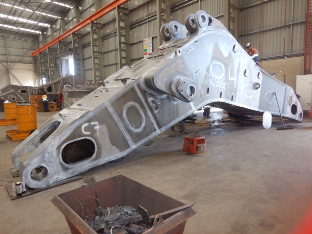 Busy workshop with MPI of HME Boom