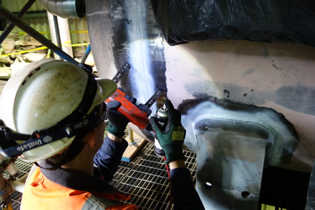 NDT of a weld using MPI